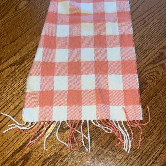 Phenix Cashmere Woman’s Pink Plaid Scarf - Picture 2 of 3